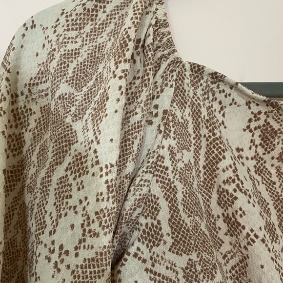 White tie-from snake skin print top, size S - Picture 3 of 5